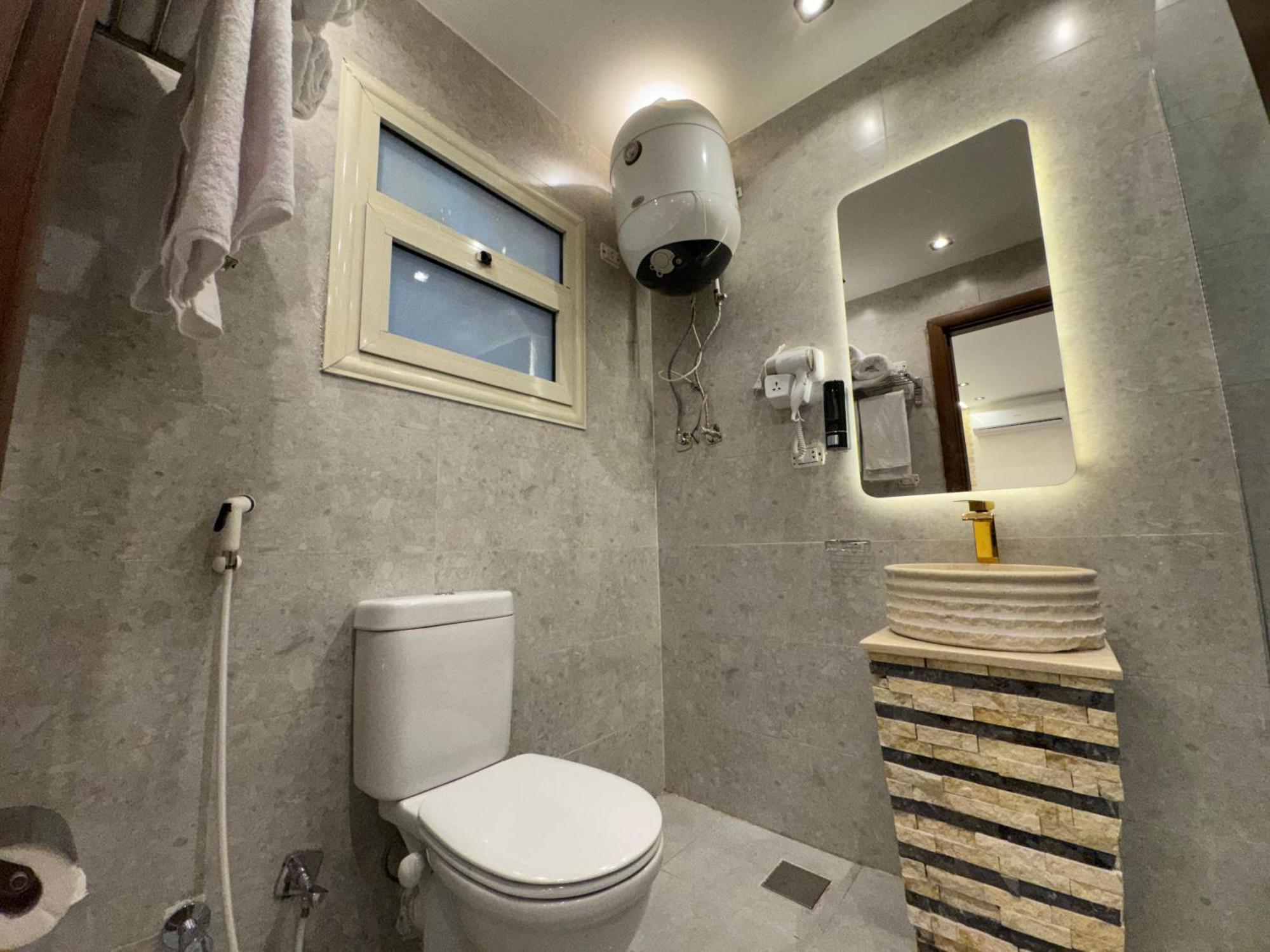 New White Pyramids Inn Ghatati Luaran gambar