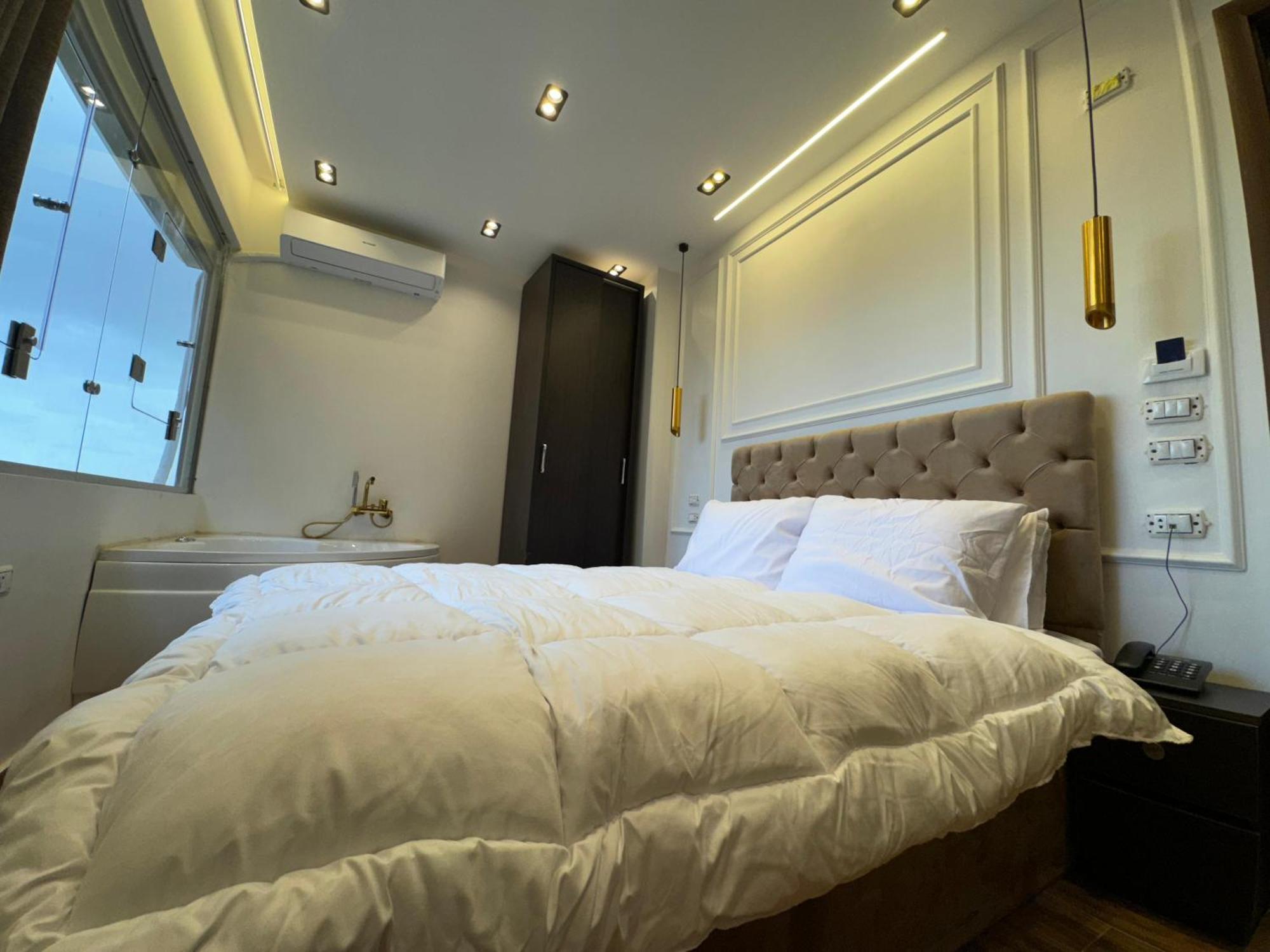 New White Pyramids Inn Ghatati Luaran gambar
