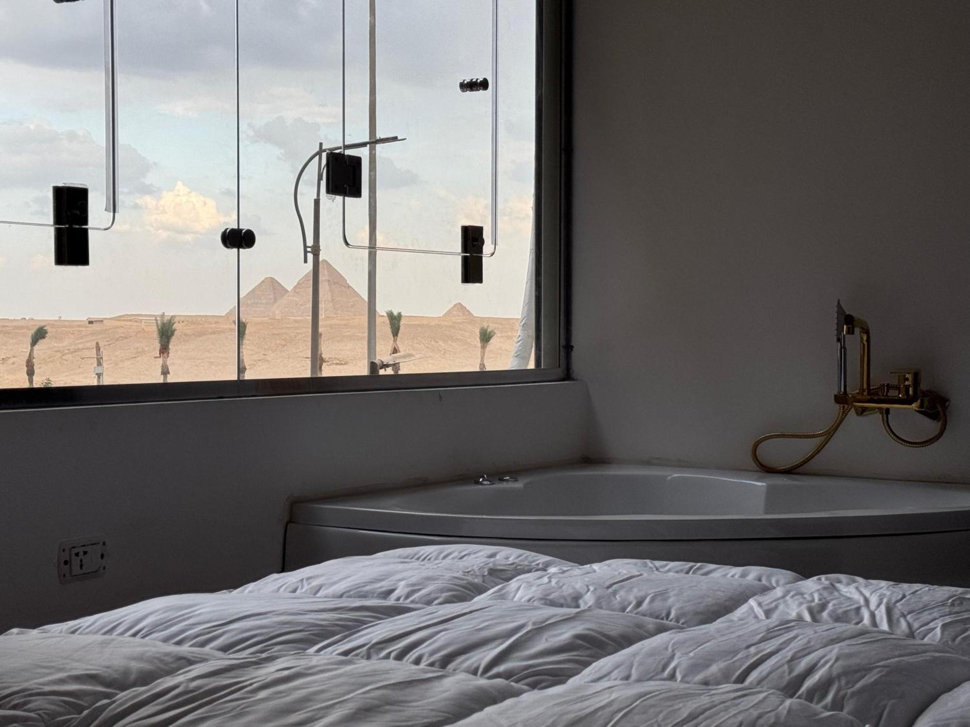 New White Pyramids Inn Ghatati Luaran gambar