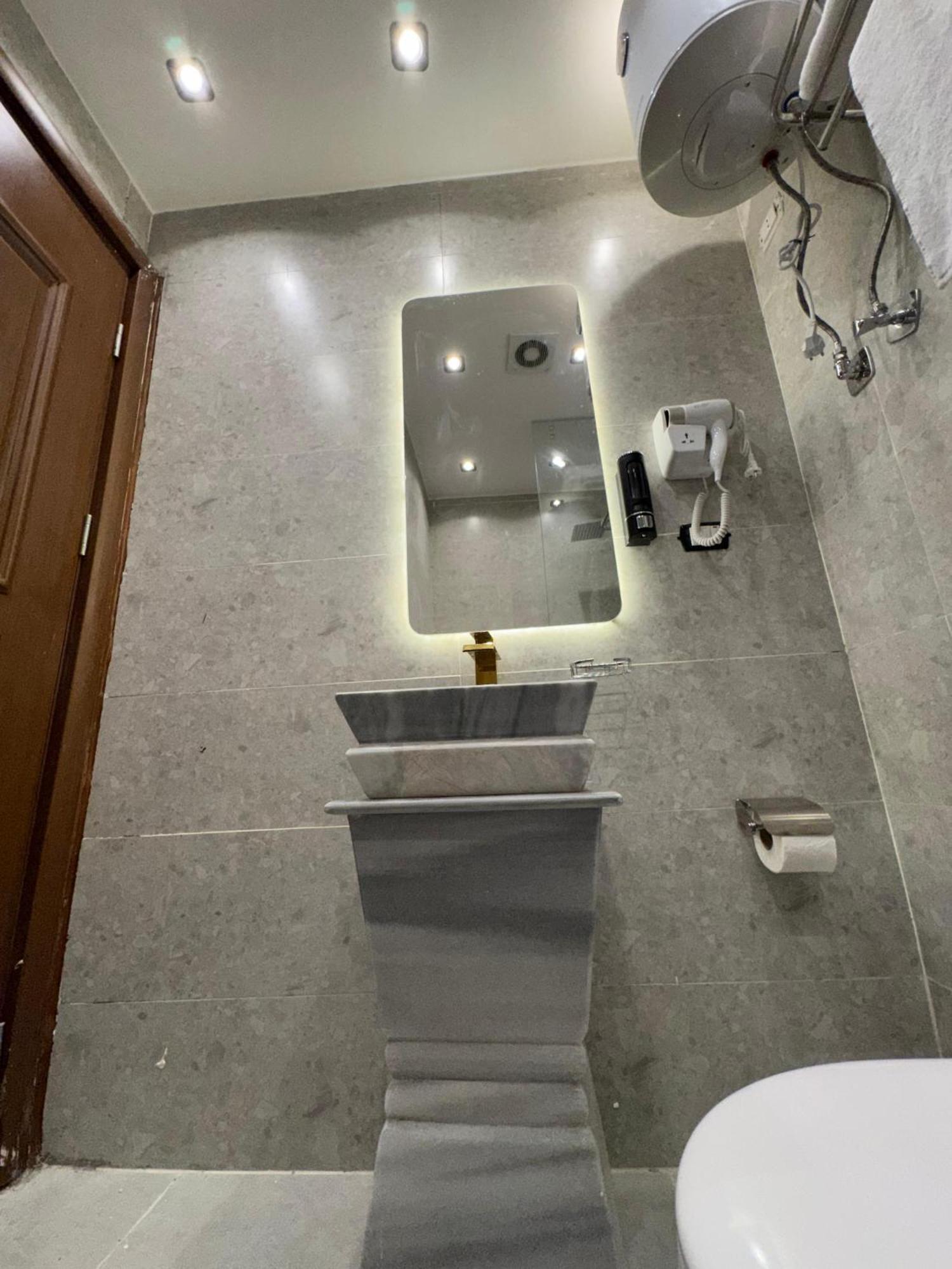 New White Pyramids Inn Ghatati Luaran gambar