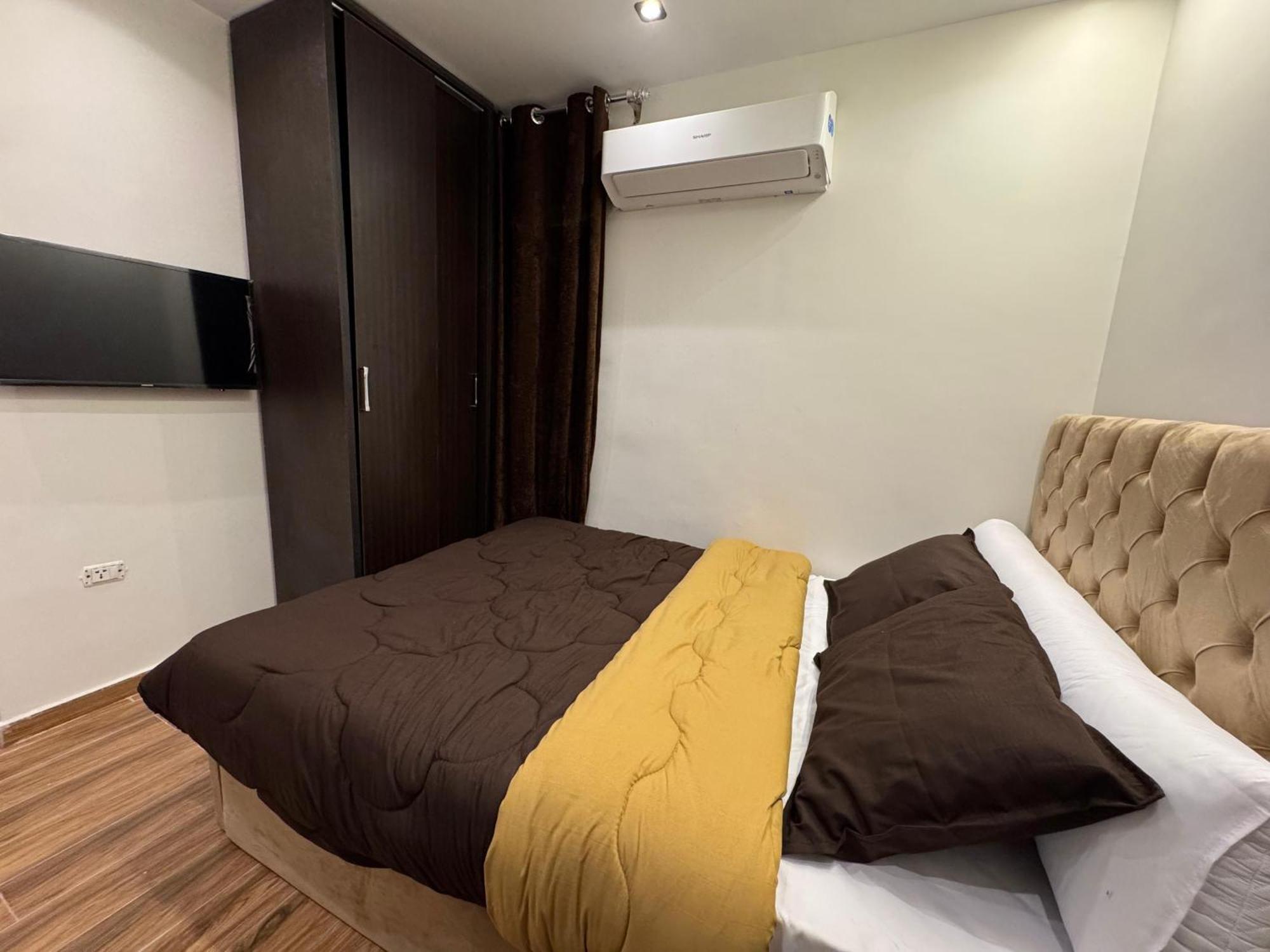 New White Pyramids Inn Ghatati Luaran gambar