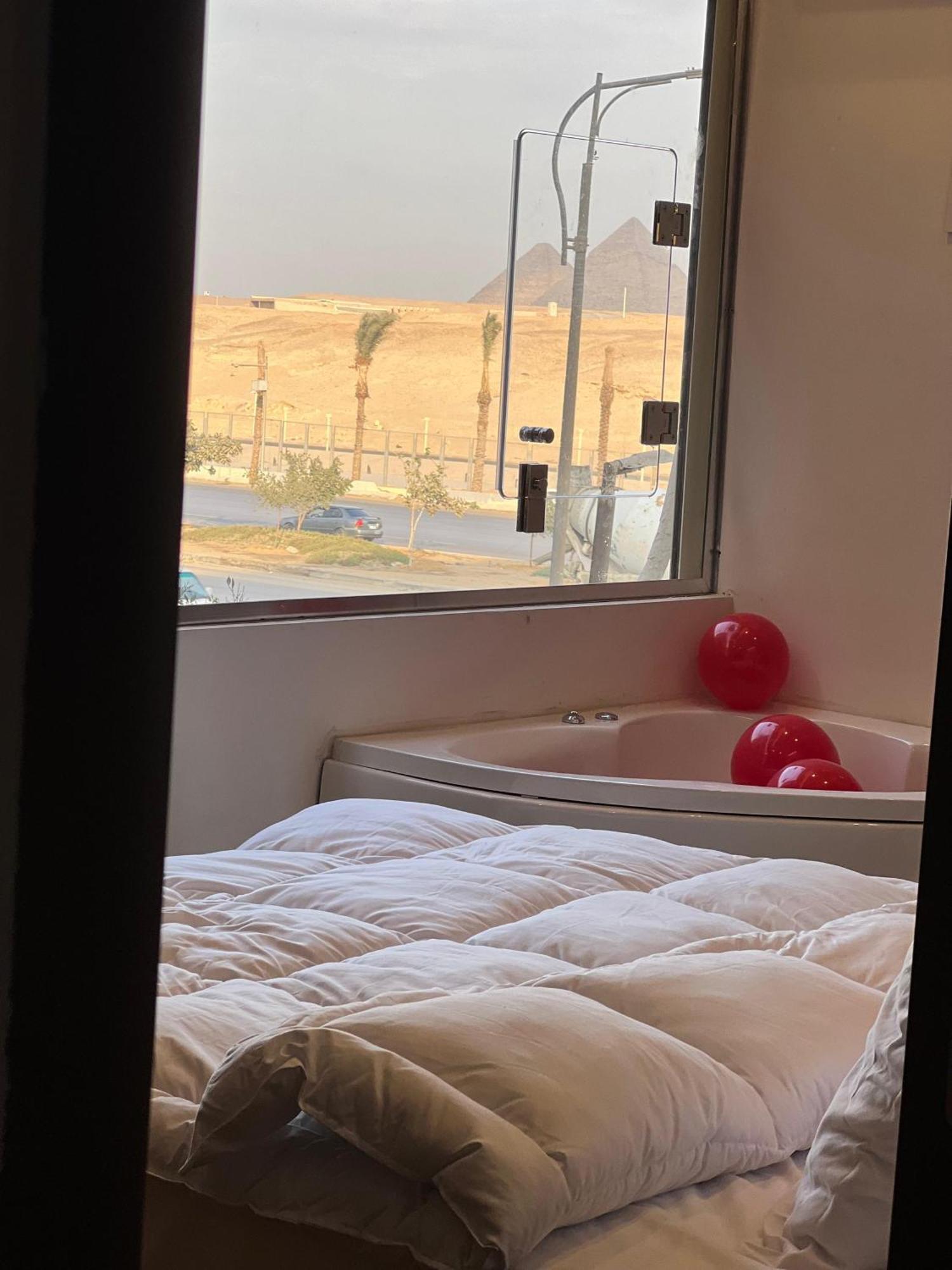 New White Pyramids Inn Ghatati Luaran gambar